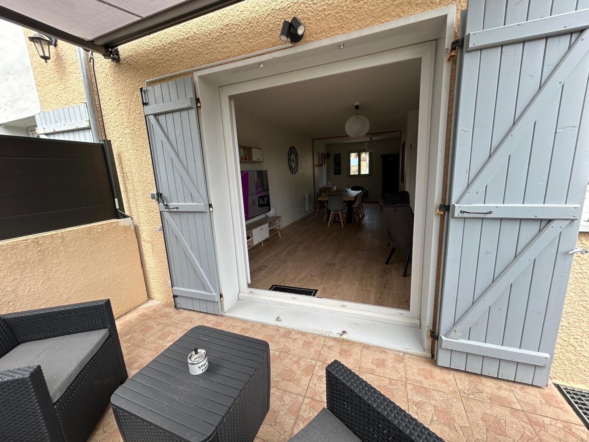 Maison Avec Jardin Buxy Bagian luar foto